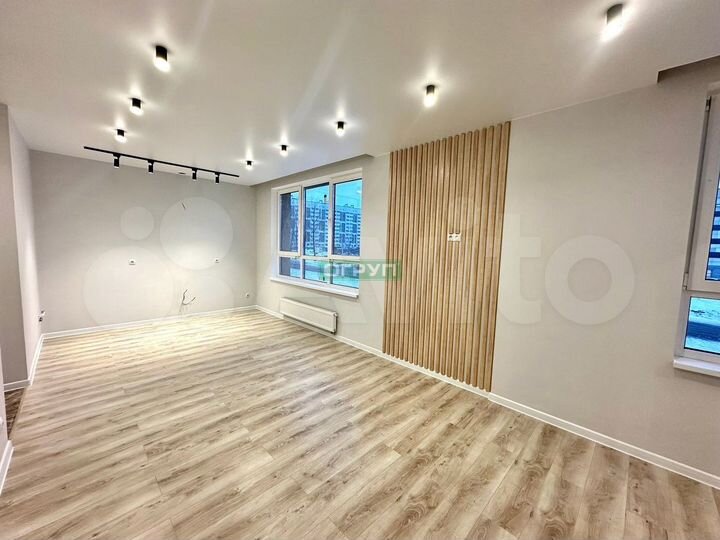 2-к. квартира, 43 м², 3/17 эт.