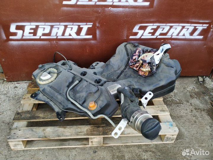 Топливный бак Audi S5 8T 4.2 caua 2008