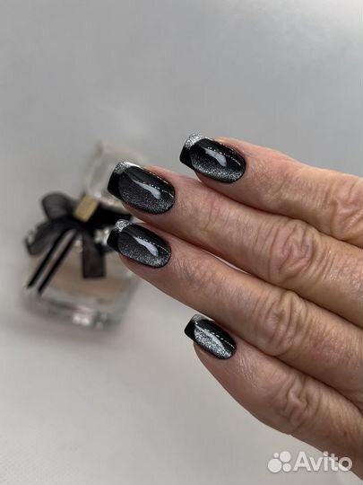 Маникюр педикюр