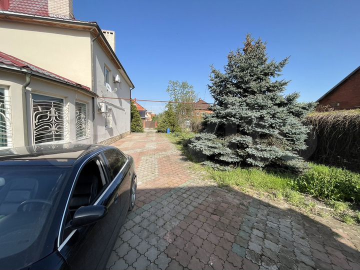 Дом 238 м² на участке 20 сот.