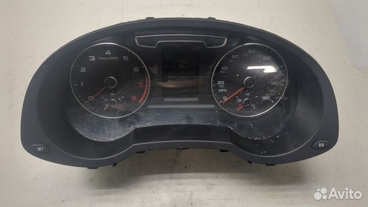 Щиток приборов Audi Q3, 2016