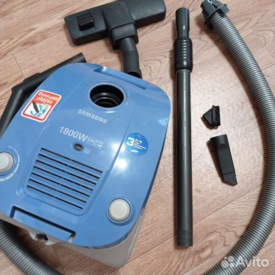 Пылесос Samsung 1800W