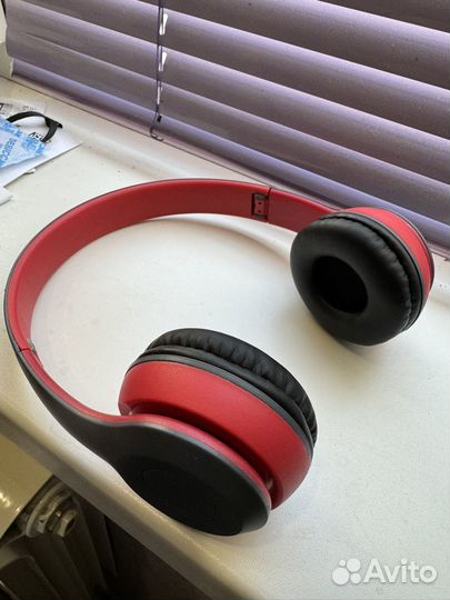 Беспроводные наушники whp47