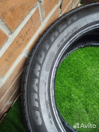 Dunlop Grandtrek ST30 245/55 R19 108S