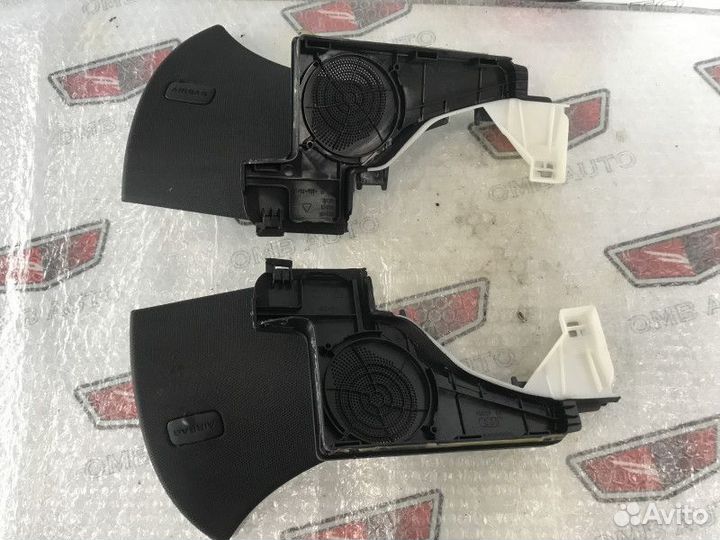 Обшивка задней стойки Ауди А5