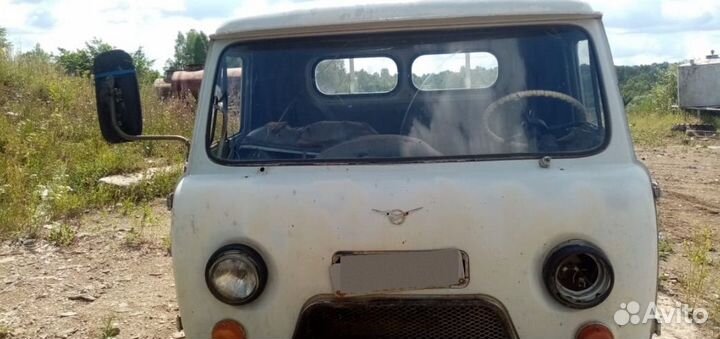 УАЗ 3303 бортовой, 2002