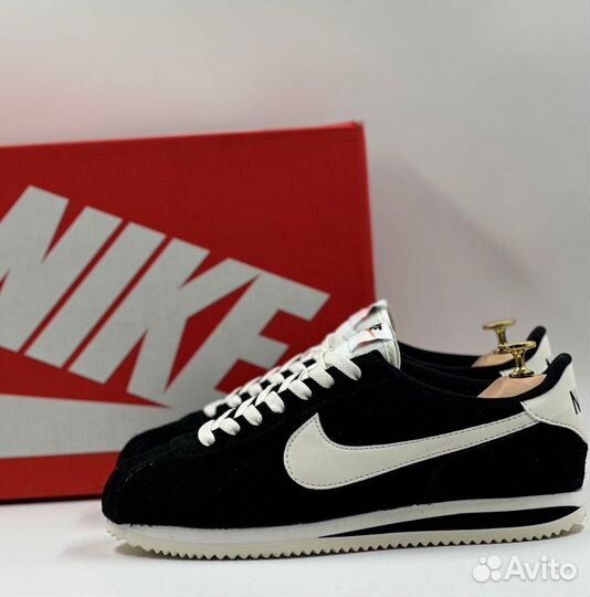 Мужские кроссовки Nike Classic Cortez