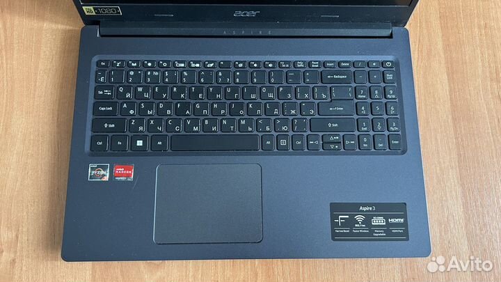 Ноутбук acer aspire 3