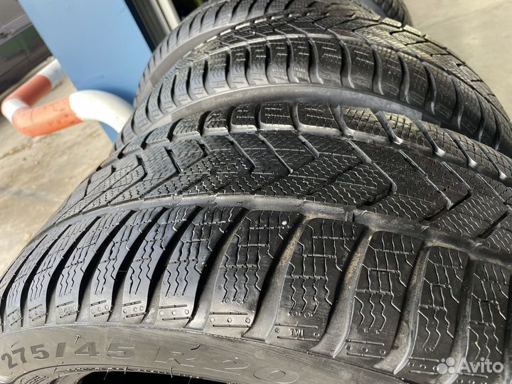 Pirelli Scorpion 275/45 R20