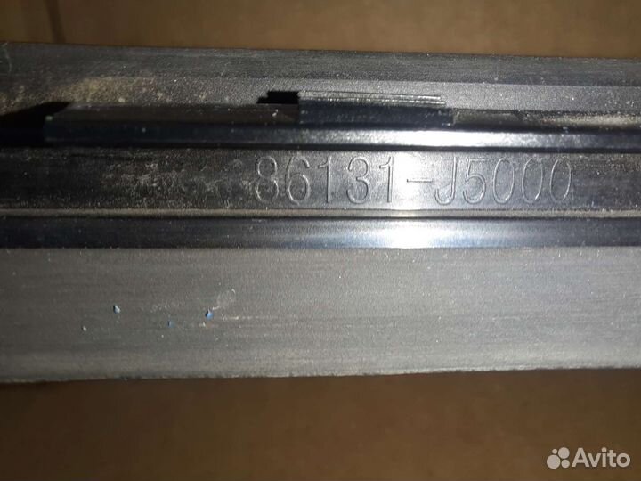 Молдинг лобового стекла Stinger Kia J5 левая