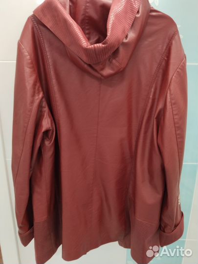 Куртка кожаная женская большого размера