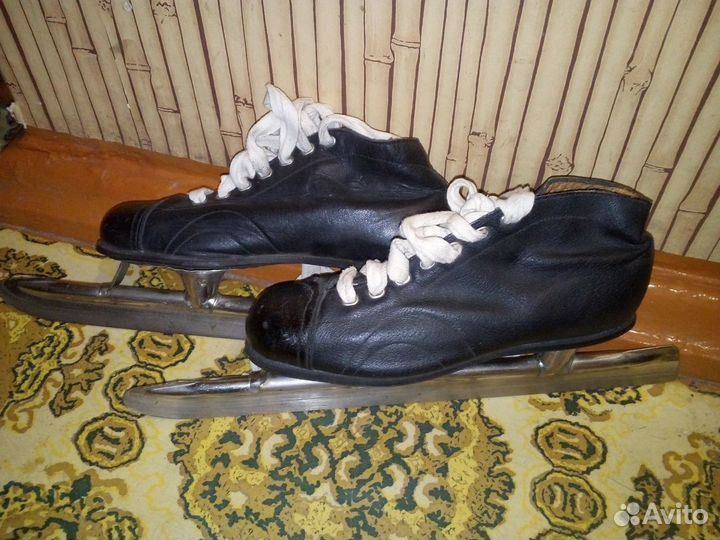 Продам коньки беговые