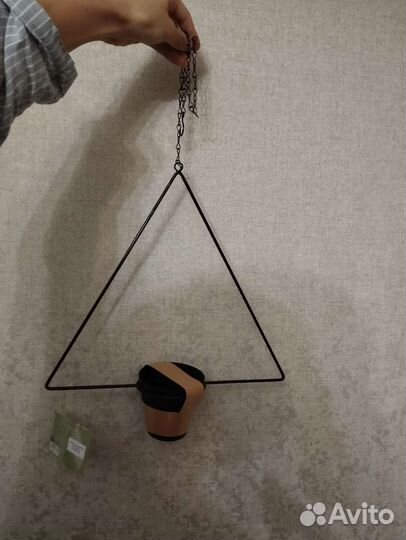 Кашпо подвесное