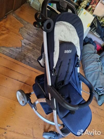Прогулочная коляска