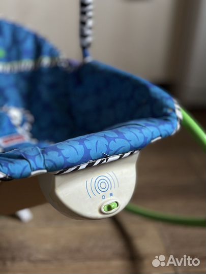 Шезлонг детский