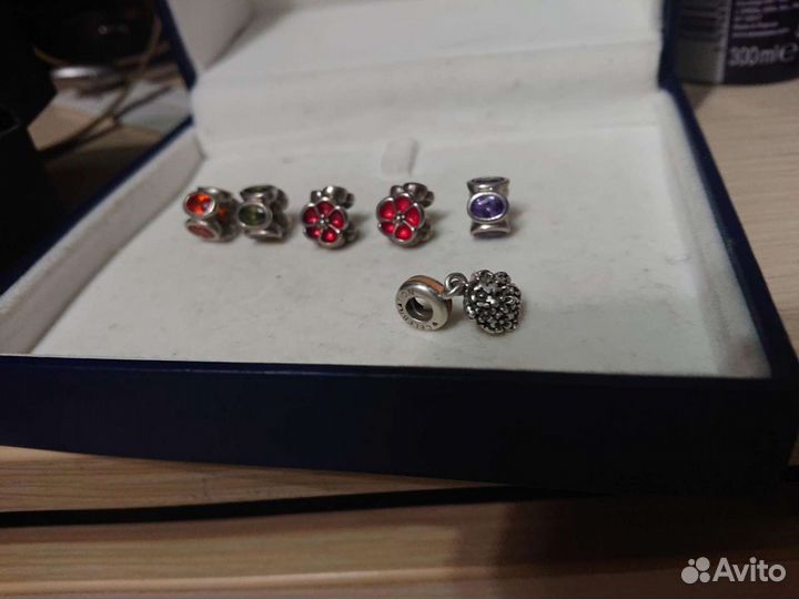 Шармы и браслет Pandora. Оригиналы