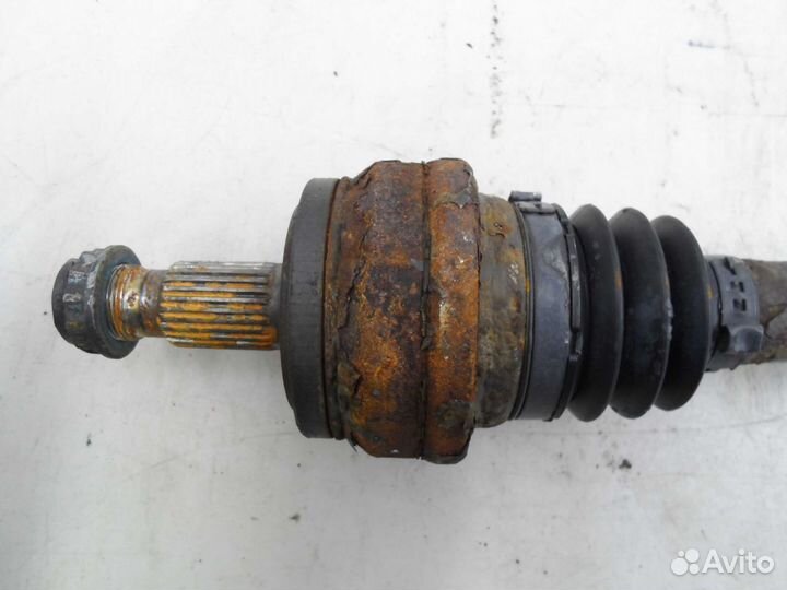 Полуось задняя левая Mercedes C-klasse W204