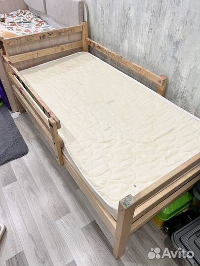 Детская кровать от 3 лет с матрасом бу