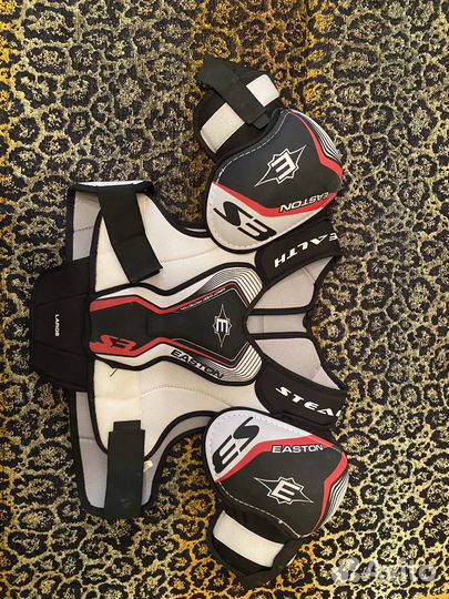 Нагрудник хоккейный easton s3