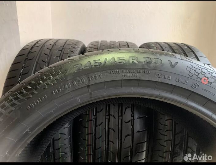 Continental MaxContact MC6 245/45 R20