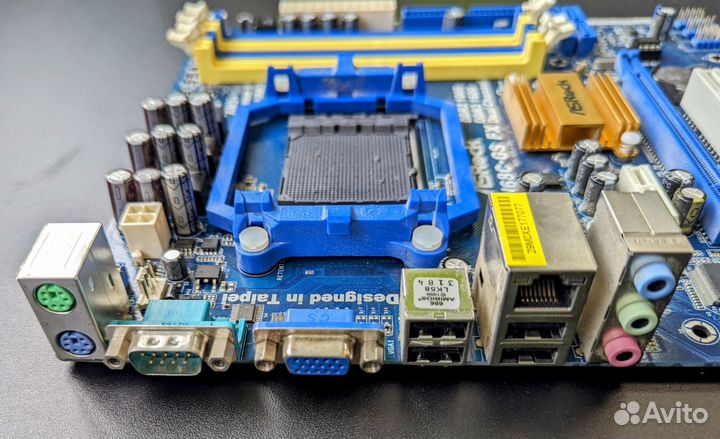 Материнская плата AM2/AM3/AM3+ AsRock