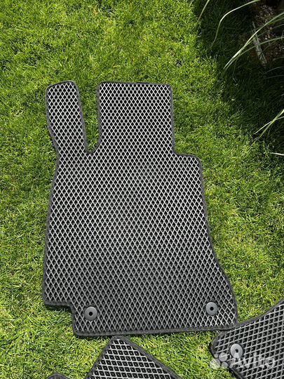 Резиновые коврики MB W205