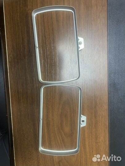 Рамка противотуманной фары газ 2410