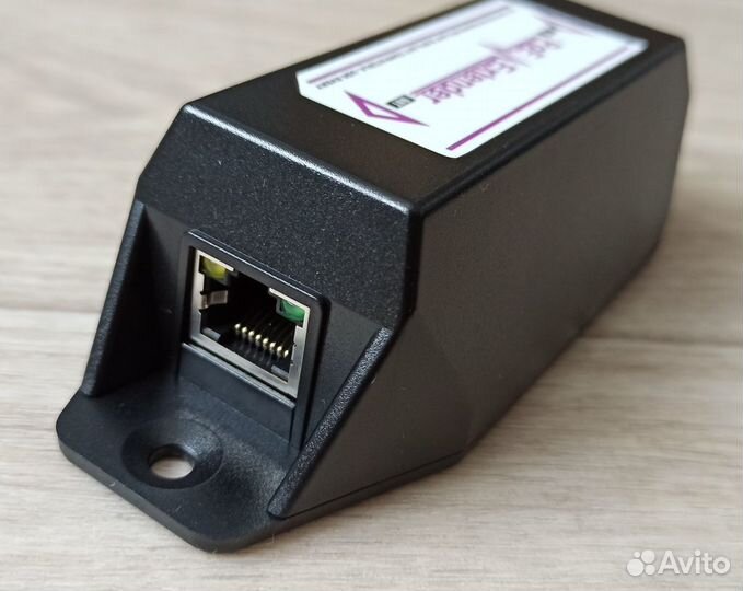 Удлинитель PoE Экстендер ComOnyX CO-PE-B25-P103