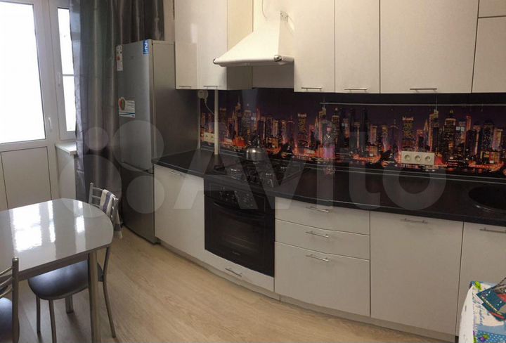2-к. квартира, 58 м², 7/9 эт.