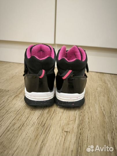 Ботинки для девочки