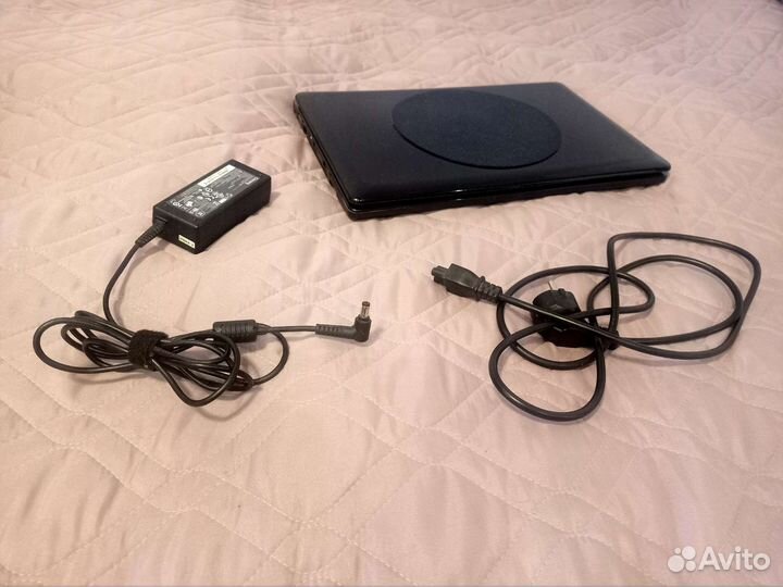 Ноутбук DNS W253BZQ