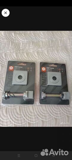 Петли, замки, завертки для дверей