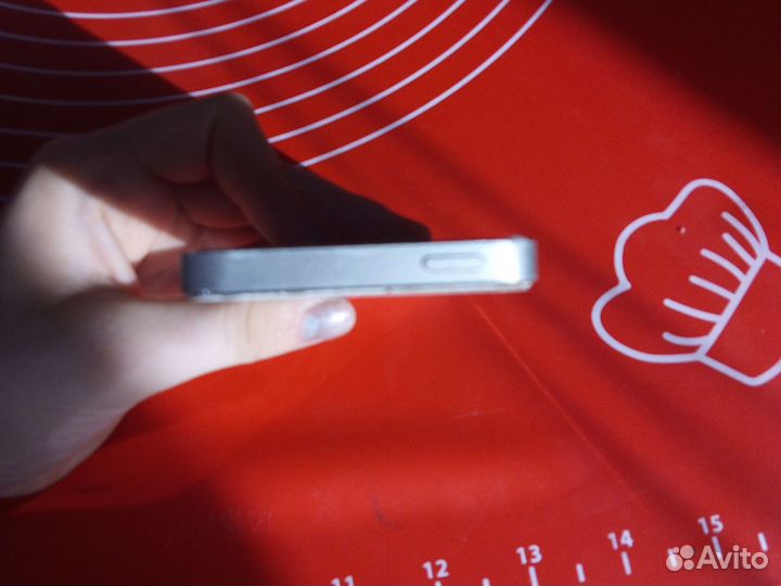 iPhone 5, 16 ГБ