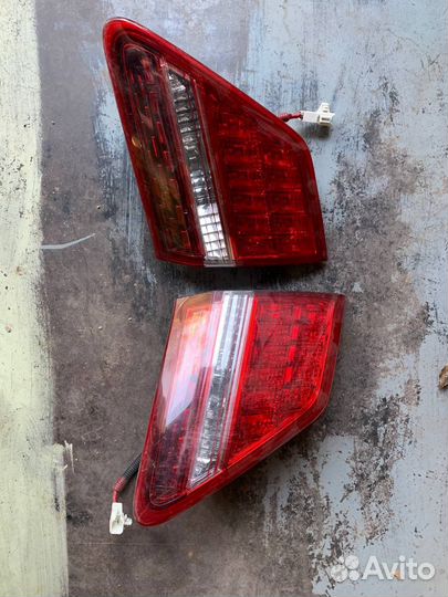 Стоп сигналы Toyota crown S200