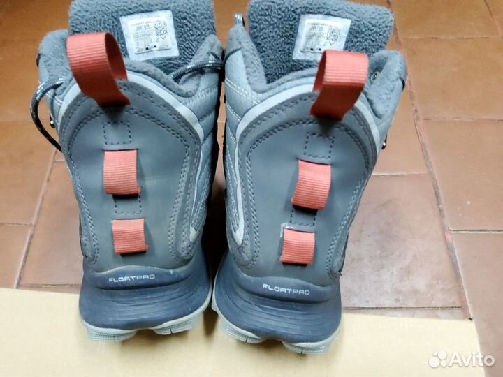 Ботинки женские утепленные moab speed thermo midwp