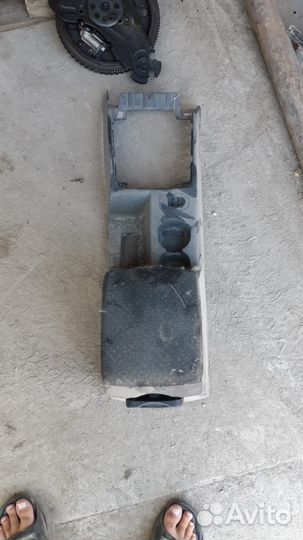 Подлокотник terracan