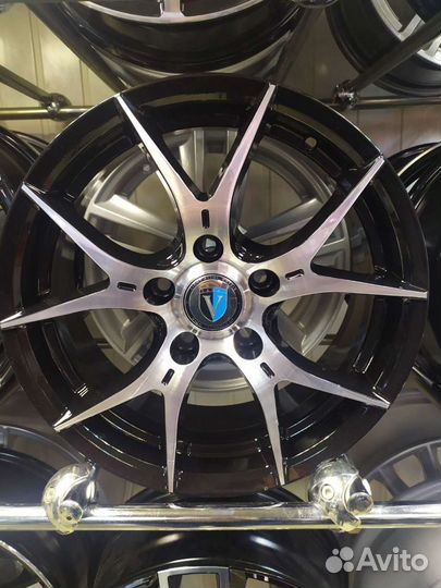 Диски R16 5x114,3 et40 d67,1 Venti 1617 BD Новые