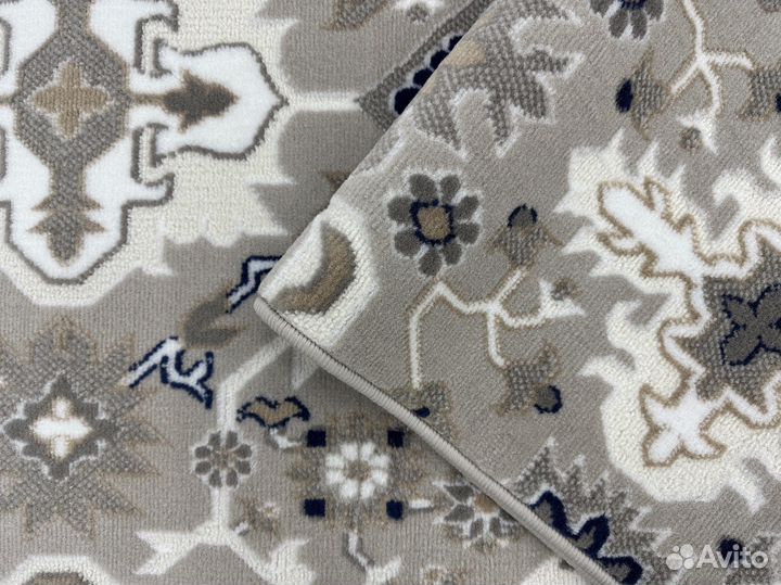 Ковер 2.5х3.5 новый