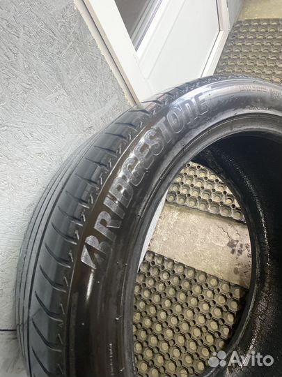 Bridgestone Turanza T005 295/40 R21 111Y