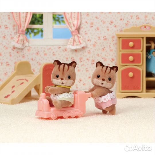 Новый Набор Sylvanian Families Белки-двойняшки 542