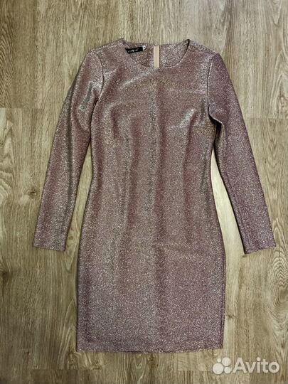 Платье вечернее