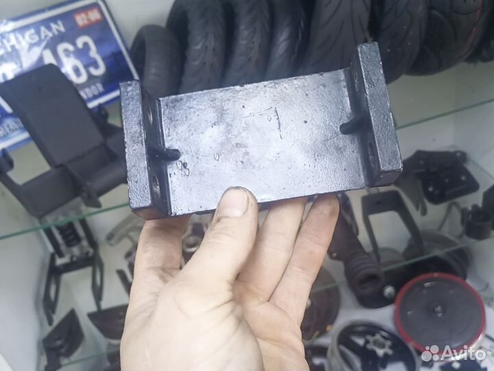 Задний маятник kugoo m4