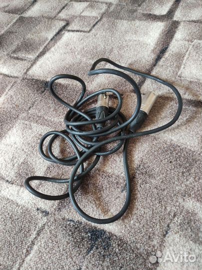 Вокальный процессор Tc helicon voicetone D1