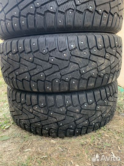 Pirelli Ice Zero 205/55 R16