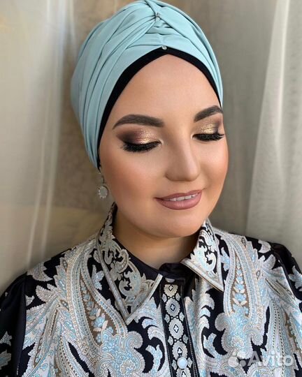 Макияж, причёски, платок на никах