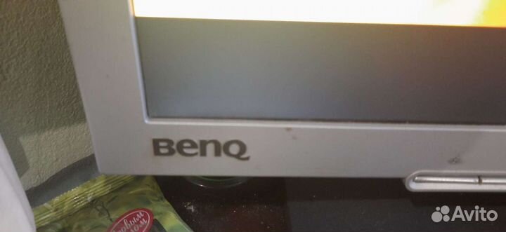 ЖК монитор Beng T905