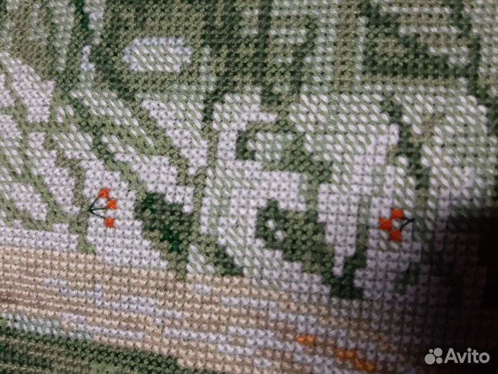 Картина вышитая крестом 