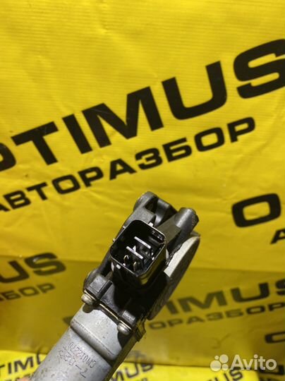 Стеклоподъемник задний правый Honda Civic