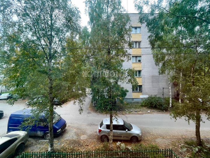 3-к. квартира, 47,9 м², 2/5 эт.