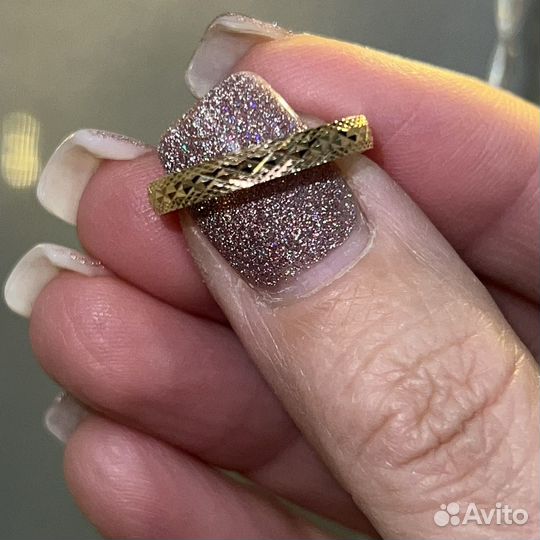 Кольцо обручальное 17,5 золото 585 вес 2,04